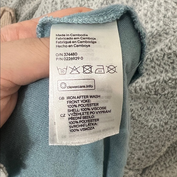 H&M Tank Top - Picture 4 of 4